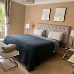 Villa Maracana