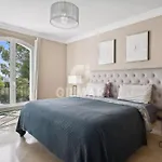 Villa Maracana